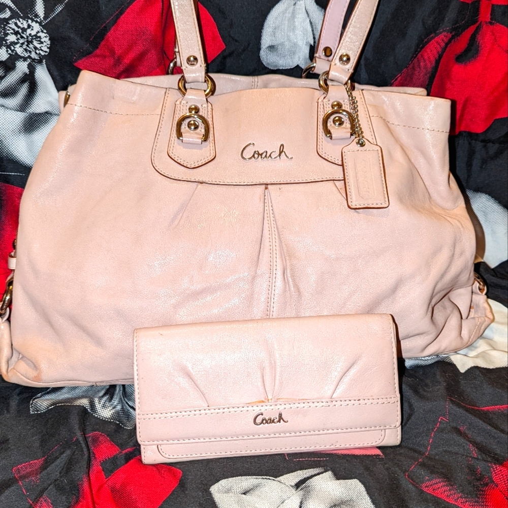 COACH Ashley carry all purse and wallet set F15513 shoulder bag beige/lavender